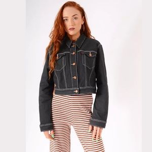 COPY - Black Levi’s cropped denim jacket